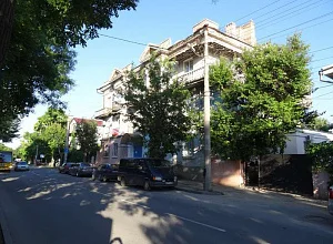 Отдых в Евпатории   Матвеева 5 - квартиры снять посуточно