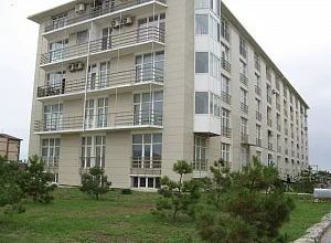 Отдых в Евпатории "На берегу моря" 2х-комнатные апартаменты - квартиры снять посуточно