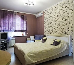Две 1-комнатные квартиры на земле Вити Коробкова 44