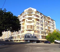 1-комнатная квартира Крымская 21