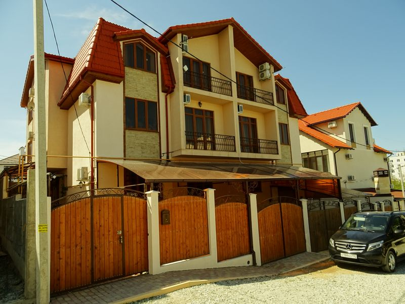 "Дворик 21" гостевой дом