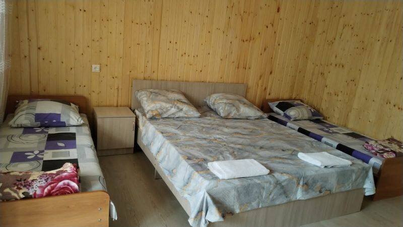 "У Ларисы" частный сектор, Пицунда Фото: 14 из 22