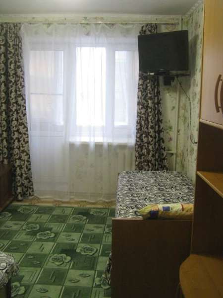 2х-комнатная квартира Нахимова 25, Орджоникидзе Фото: 8 из 15