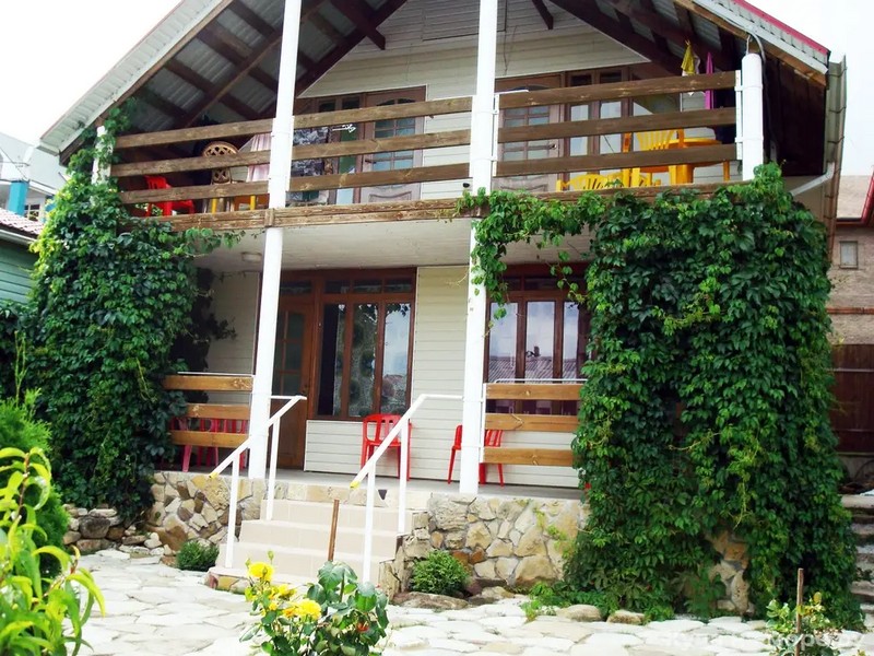 "Наш дворик в Бетте" частный сектор