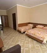 "Люкс с балконом" 3х-местный