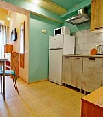 "2х-этажные апартаменты с кухней и террасой" в коттедже или в корпусе