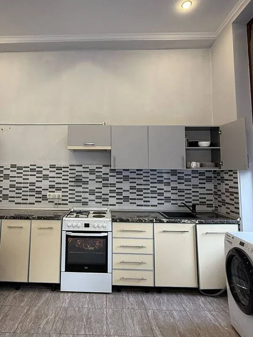 Этаж под-ключ Гулия 111, Сухум Фото: 4 из 27