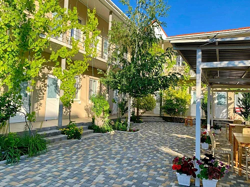 "Цветочная 22" частный сектор, Саки Фото: 3 из 32