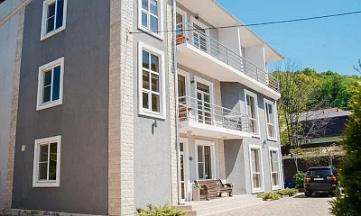 "Корона" гостевой дом, Агой Фото: 1 из 45