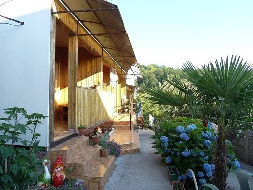 "У Полины" частный сектор, Лоо Фото: 5 из 31