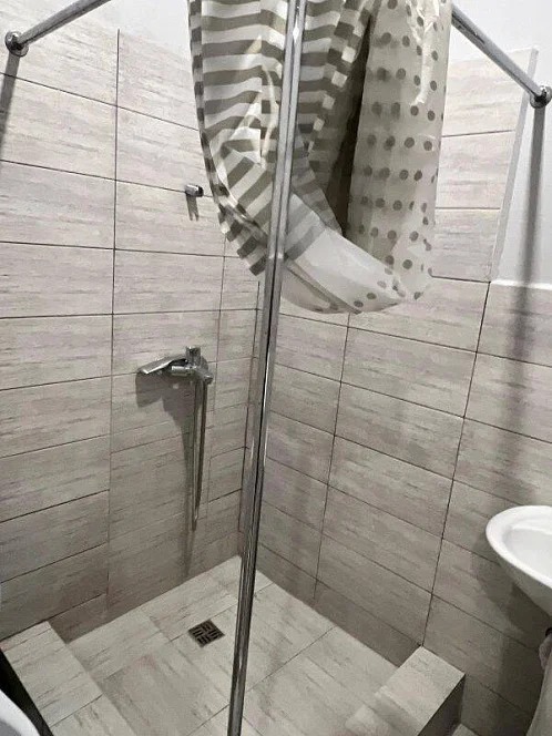 "Guest house Leon 10" гостевой дом, Пицунда Фото: 21 из 43