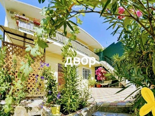 "С видом на море и горы" этаж под-ключ, Гурзуф Фото: 4 из 32