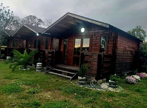 "Три домика"  