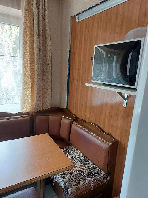 2х-комнатная квартира Свердлова 70 кв 49, Адлер Фото: 8 из 20