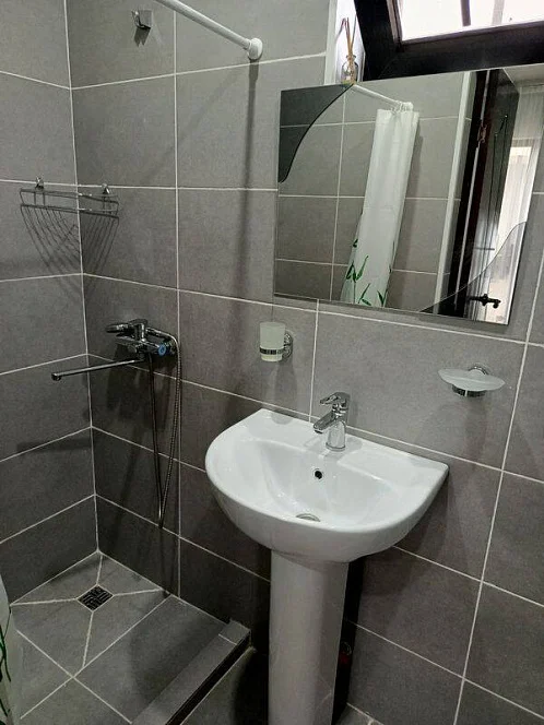 "Кармен" мини-гостиница, Сухум Фото: 49 из 51