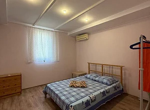 Дом  Заставная 11/1