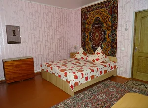 2х-комнатный дом  ул. Гагарина Судак