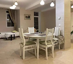 "Над Массандровским пляжем с балконом и видом" 2х-комнатная квартира