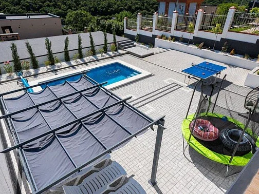 "Апартаменты Люкс с террасой и бассейном" апарт-отель, Абрау-Дюрсо Фото: 10 из 37