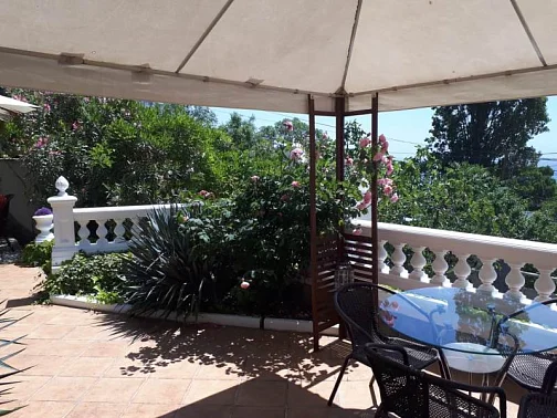 "Домик в Гаспре" гостевой дом, Ялта Фото: 5 из 46