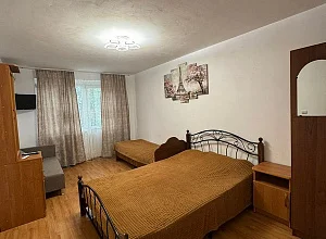 Лдзаа   Рыбзаводская 75 кв 41 - квартиры снять посуточно