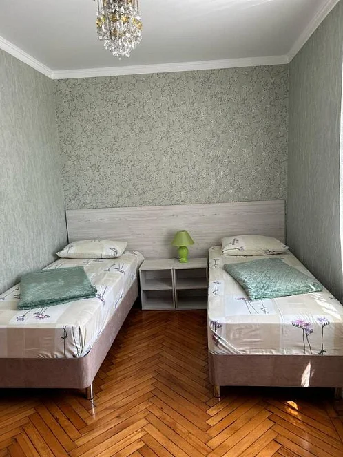 2х-комнатная квартира Ардзинба 133 кв 6, Гагра Фото: 11 из 16