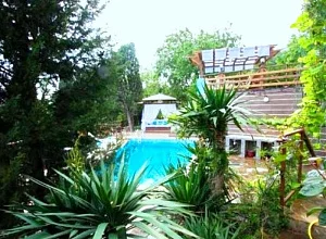 "Вилла с бассейном" дом  Гаспра