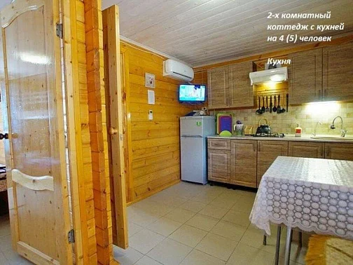 "Деревянные коттеджи На Лазурном" гостевой дом , Благовещенская Фото: 11 из 49