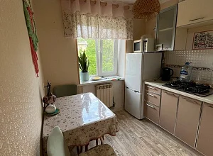 Отдых в Орджоникидзе   Ленина 11 - квартиры забронировать