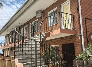 "Кипарис" гостевой дом Голубая Бухта