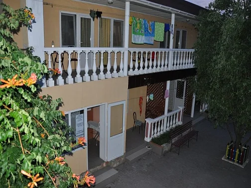 "Али-Баба" гостевой дом, Черноморский р-н Фото: 3 из 4