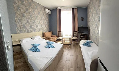 Гостевой дом Парковая 23/А, Новомихайловский Фото: 1 из 44