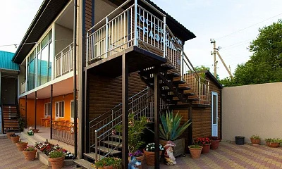 "Рафаэль" гостевой дом, Пляхо Фото: 1 из 49