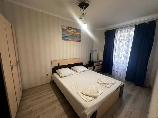 "С панорамным видом на море" 5-комнатная квартира, Гагра Фото: 10 из 28