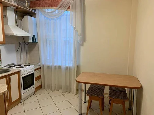 "Современная квартира в центре Ялты" 2х-комнатная квартира, Ялта Фото: 4 из 19