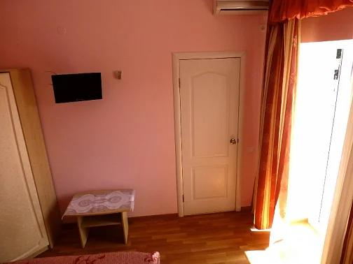 "Илона" мини-гостиница, Анапа Фото: 21 из 39