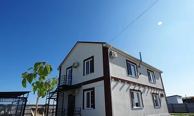 "Апартаменты" 3х-комнатный этаж под-ключ, Приморский Фото: 1 из 22