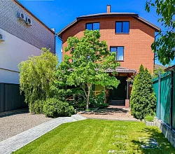 "В центре Геленджика" коттедж под-ключ