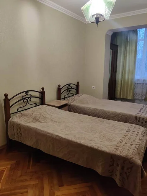 3х-комнатная квартира Агрба 11/1 кв 21, Пицунда Фото: 7 из 10