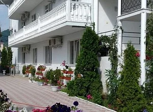 "Монако" гостевой дом Лазаревское