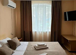 "Отдых" гостевой дом Малореченское