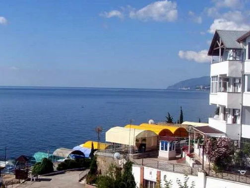 "Глициния - Дельфин" эллинг, Алушта Фото: 4 из 51