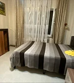 "С отдельным входом" 3х-комнатный