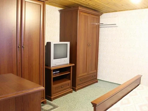 "С видом на море 3 этаж" 2х-комнатная квартира, Севастополь Фото: 10 из 15