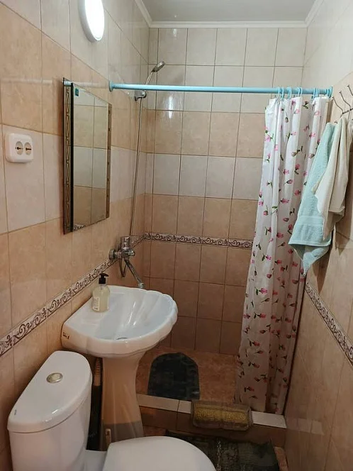 "Абазинская 10" гостевой дом, Сухум Фото: 38 из 43