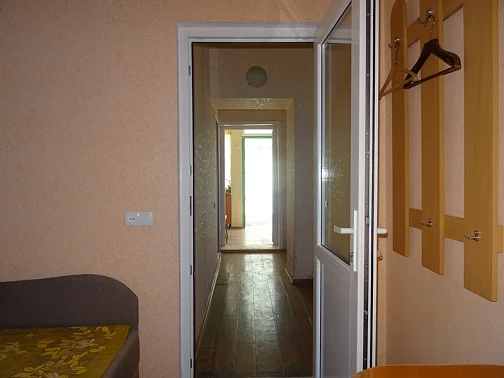 2 этажа под-ключ кооп Нептун Центральная 18-б, Мирный Фото: 16 из 36