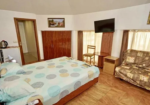 "Уютная" гостиница, Лазаревское Фото: 34 из 51