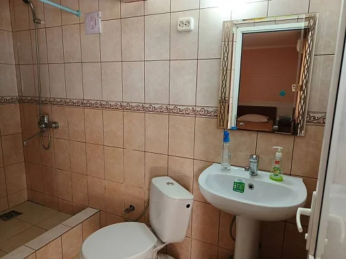 "Абазинская 10" гостевой дом, Сухум Фото: 28 из 43