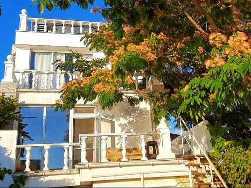 "Вилла Мечта" гостевой дом, Севастополь Фото: 2 из 35