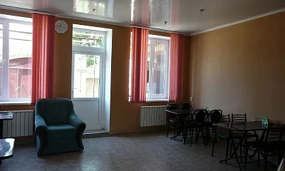 Частный сектор Дмитрия Ульянова 9/а, Евпатория Фото: 1 из 28